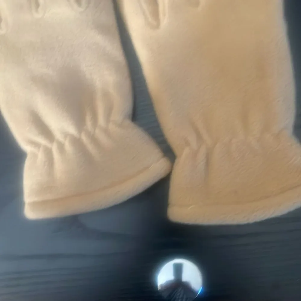 elastic wrist